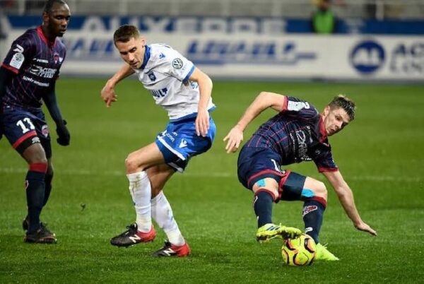 Soi kèo Clermont Foot vs AJ Auxerre, 20h00 ngày 9/10, Ligue 1