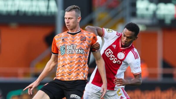 Soi kèo Ajax vs FC Volendam, 3h00 ngày 27/1, Hà Lan