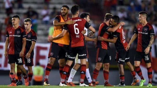 Soi kèo Colón vs Newell´s Old Boys, 7h00 ngày 14/3, Argentina