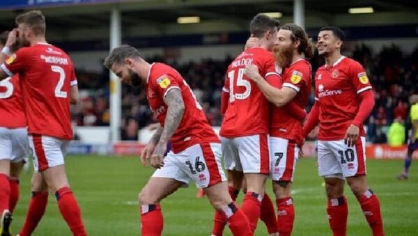 Soi kèo Gillingham vs Crewe Alexandra, 2h45 ngày 22/3, Anh